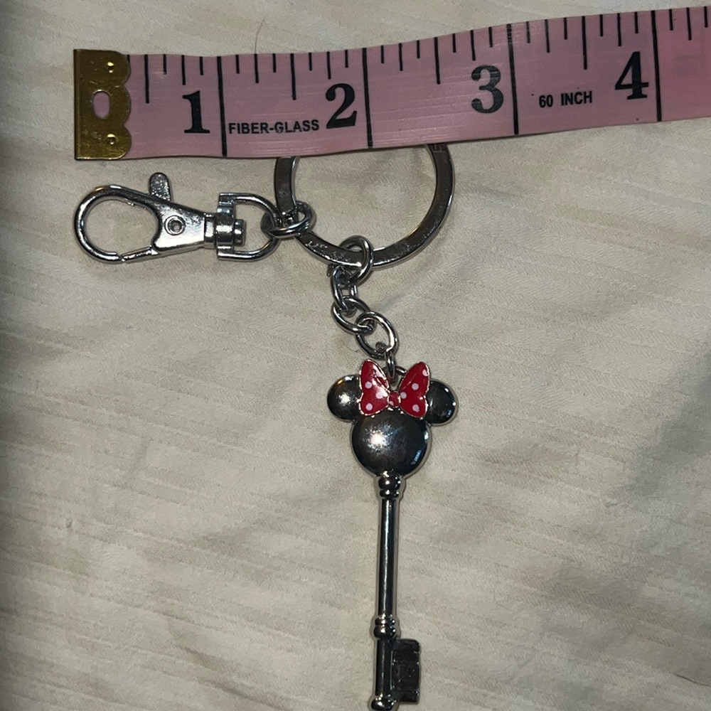 Disney Minnie Mouse Key Keychain, Silver - Picture 8 of 9
